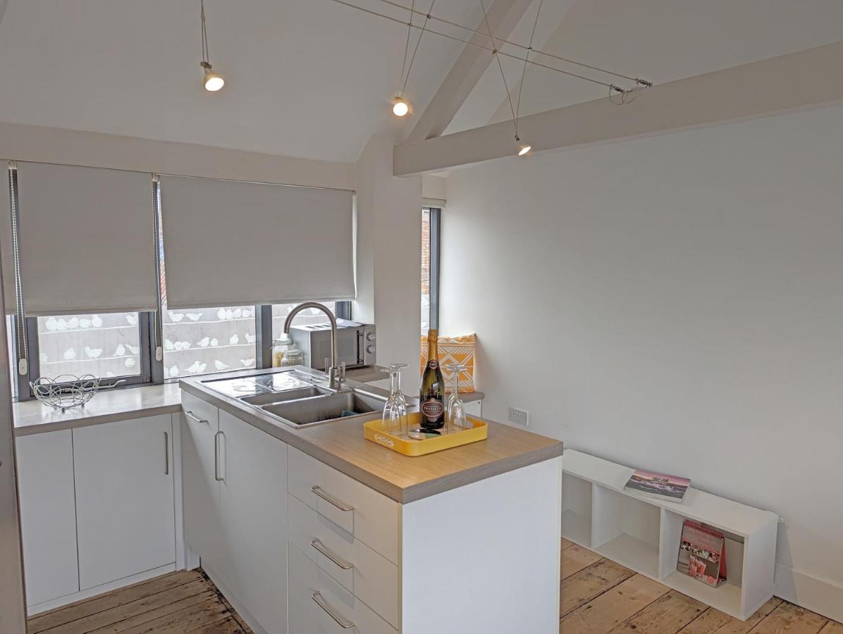 Contractor And Family Friendly Grade II Townhouse- 3 Bedrooms- Free Parking ノリッチ エクステリア 写真