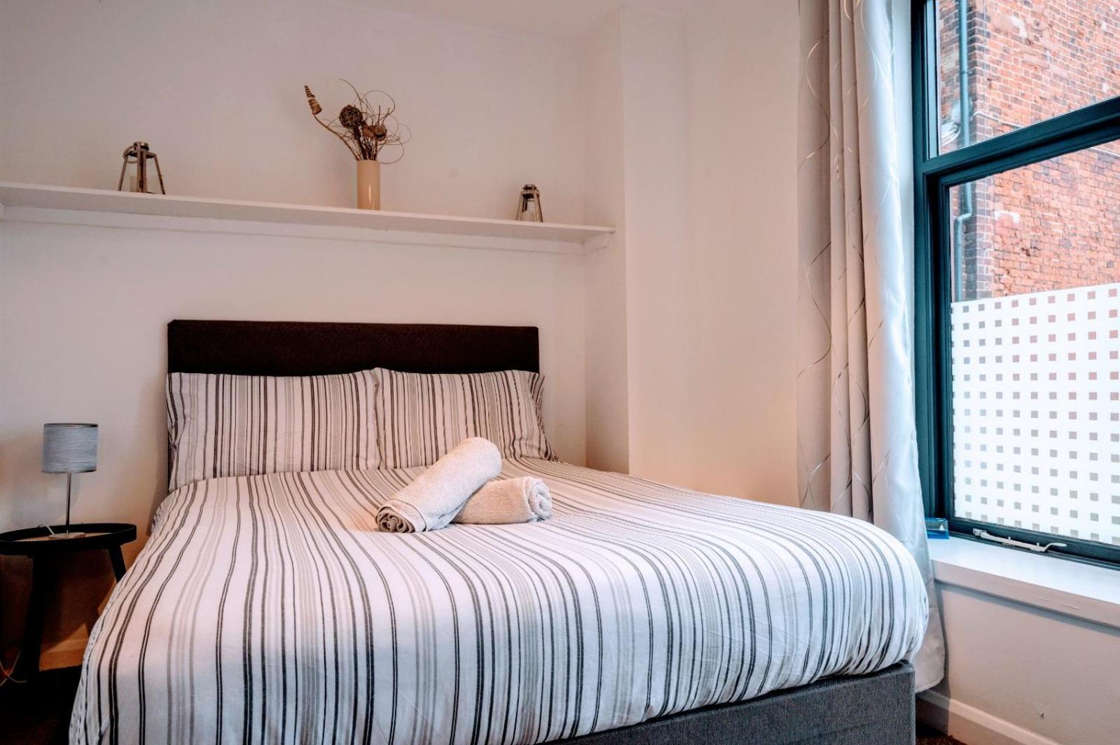 Contractor And Family Friendly Grade II Townhouse- 3 Bedrooms- Free Parking ノリッチ エクステリア 写真